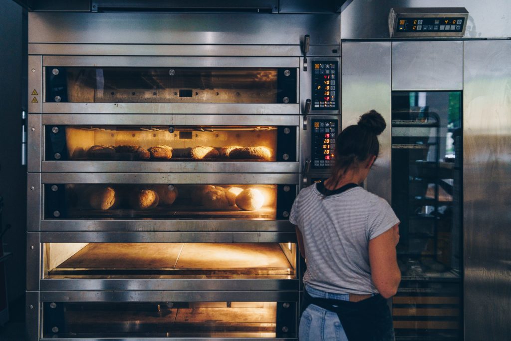 Die Backstube von echt jetzt der glutunfreien Bio-Bäckerei in München