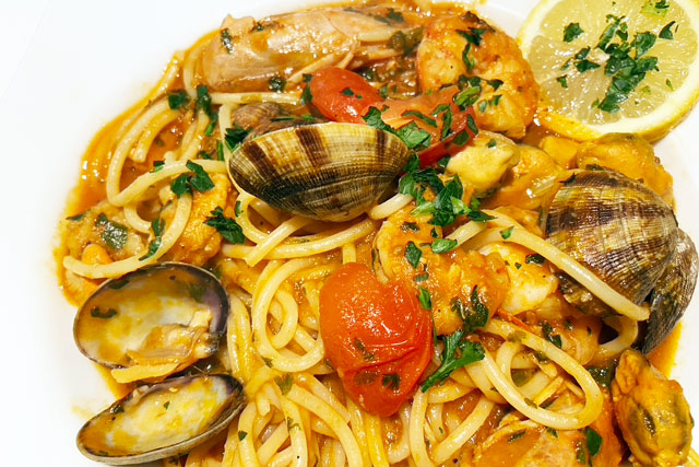 Spaghetti Vongole im Lima Lima Café und Bistro